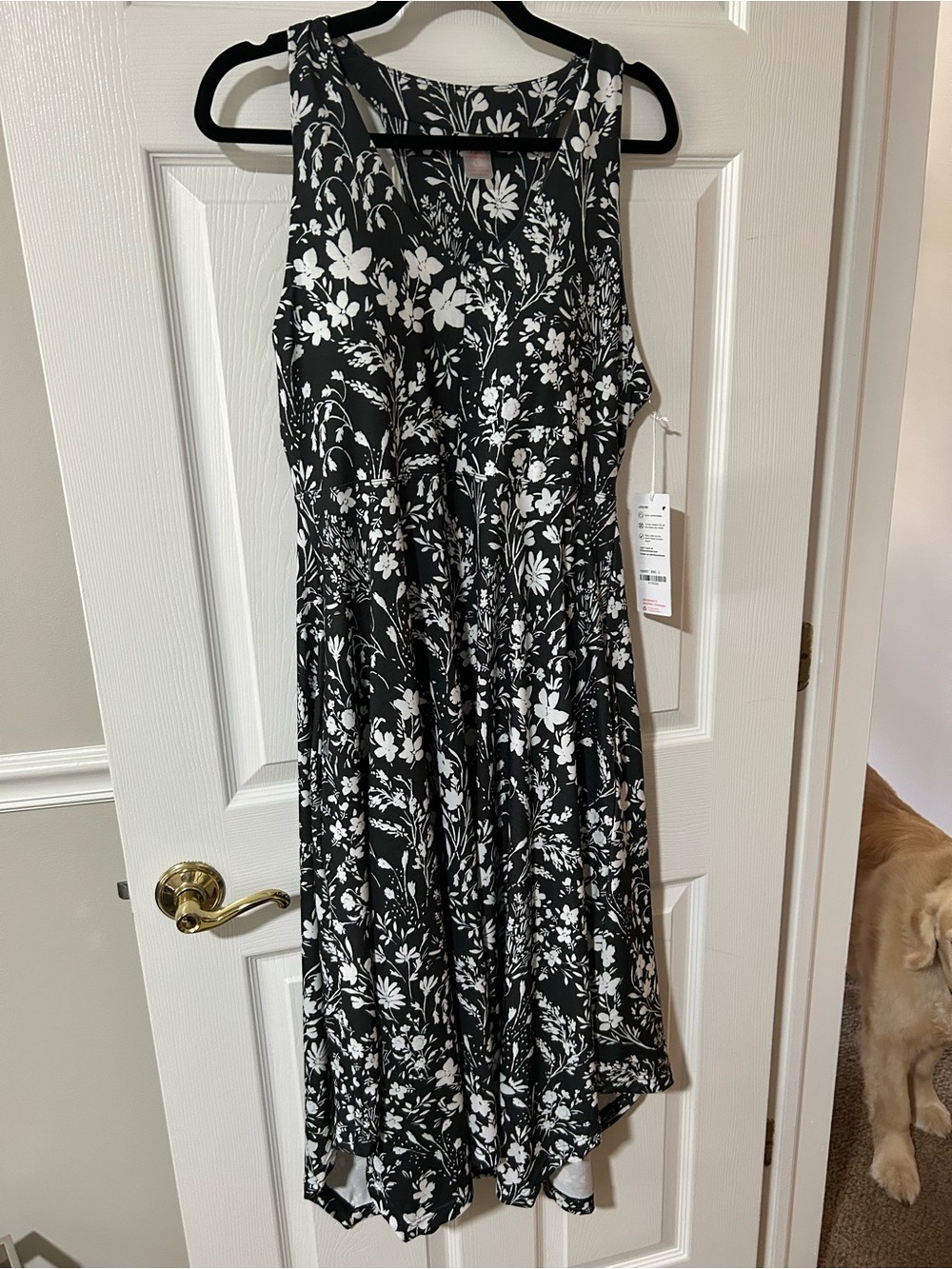 NWT L Krimson Klover Black & White Floral Sleeveless Midi Dress